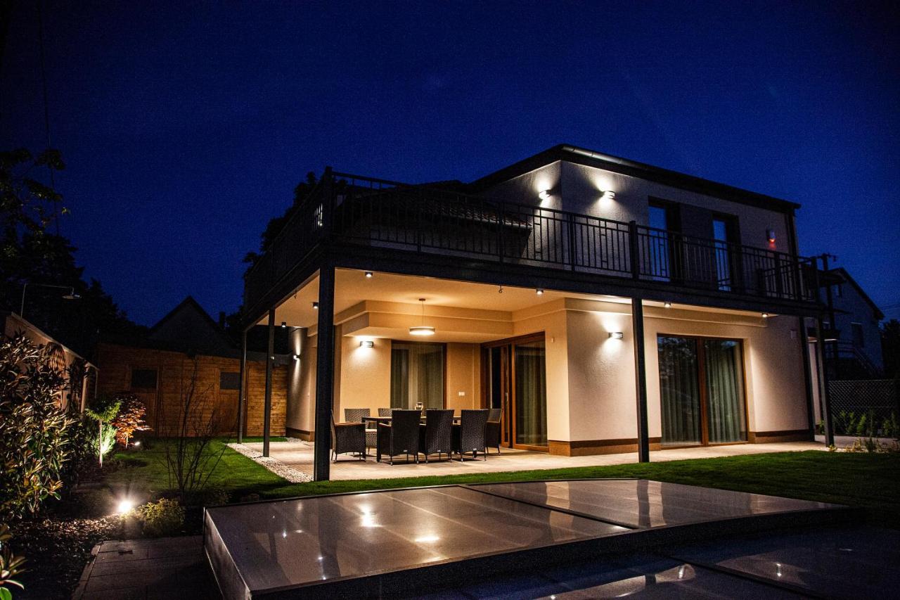 Balaking Villa Zamárdi Екстериор снимка